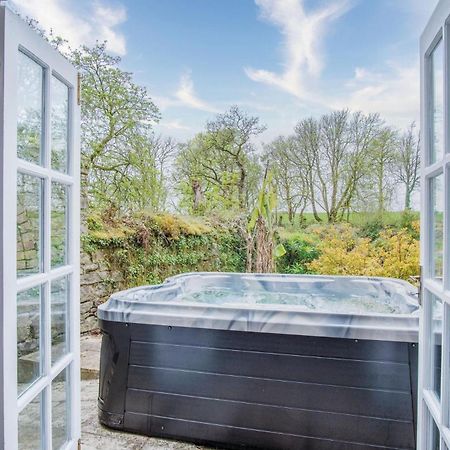 The Stables - 2 Bedroom Cottage - Princes Gate Ludchurch Extérieur photo