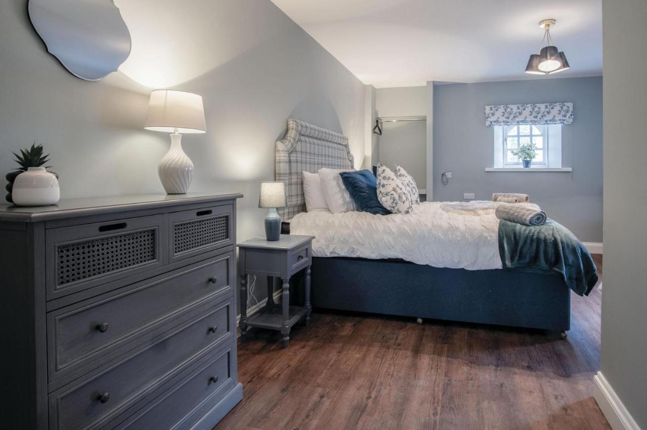The Stables - 2 Bedroom Cottage - Princes Gate Ludchurch Extérieur photo