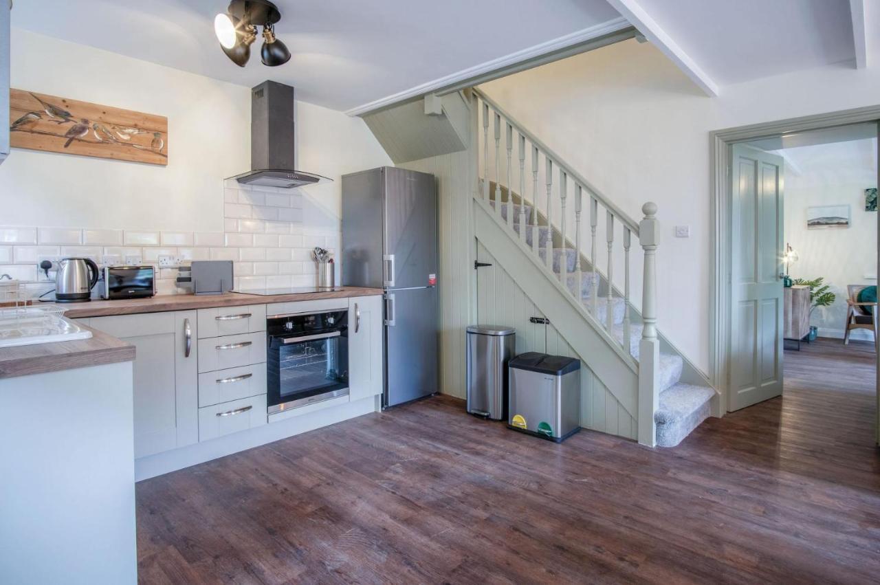 The Stables - 2 Bedroom Cottage - Princes Gate Ludchurch Extérieur photo