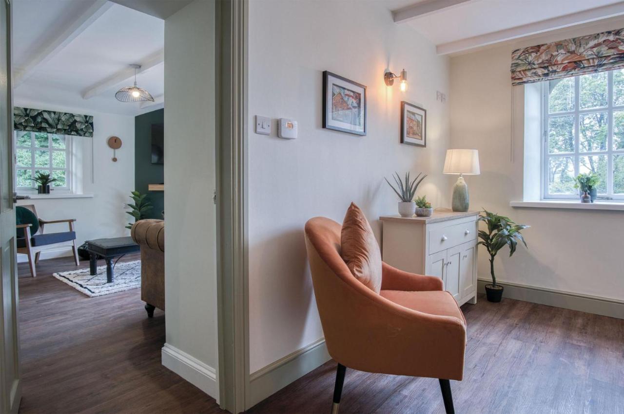 The Stables - 2 Bedroom Cottage - Princes Gate Ludchurch Extérieur photo