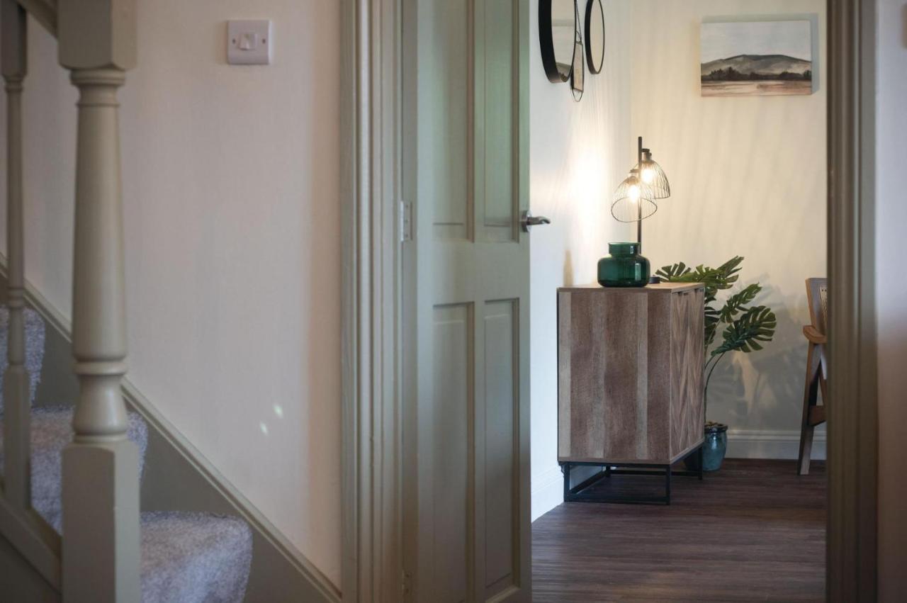 The Stables - 2 Bedroom Cottage - Princes Gate Ludchurch Extérieur photo