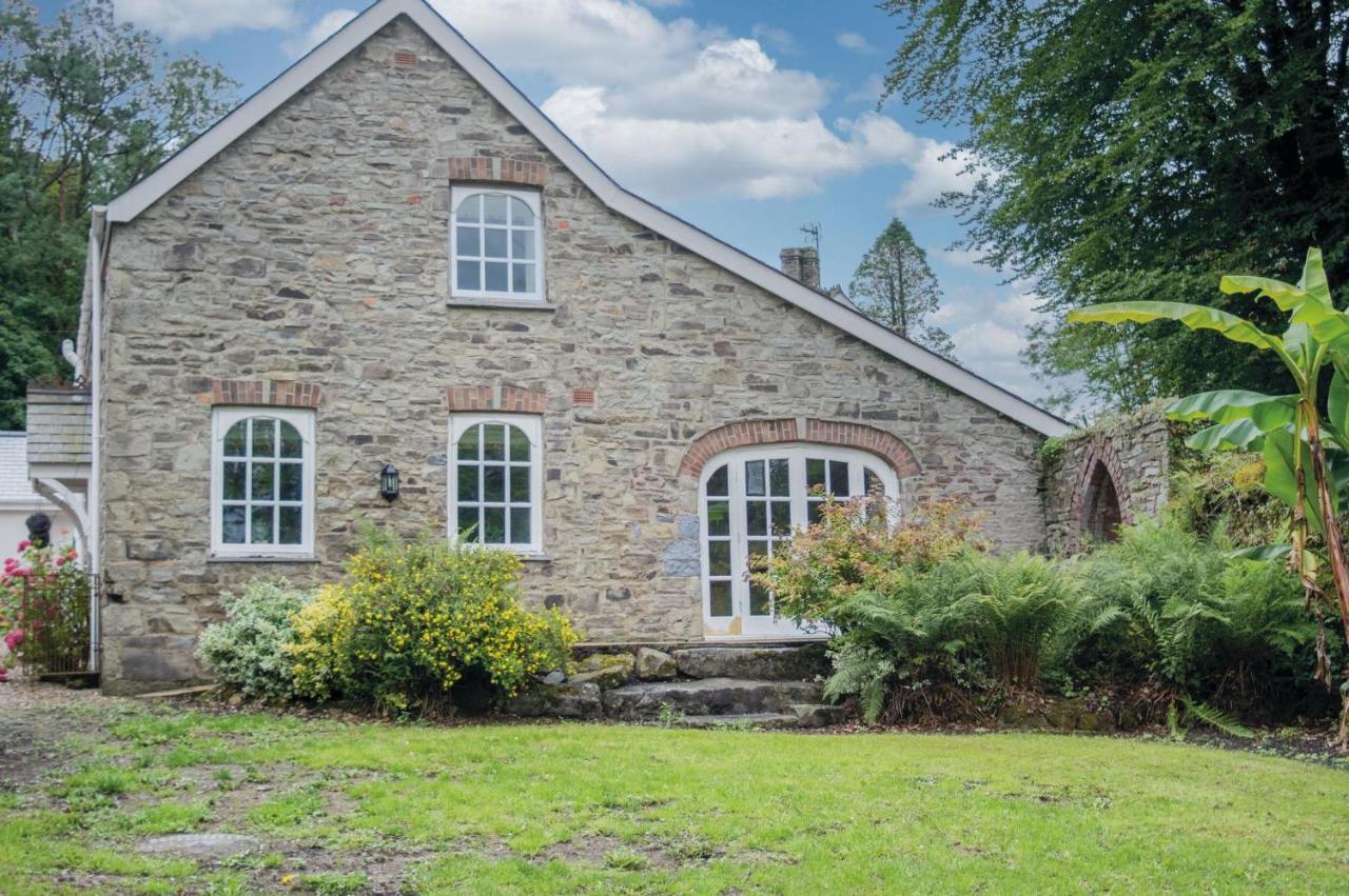 The Stables - 2 Bedroom Cottage - Princes Gate Ludchurch Extérieur photo
